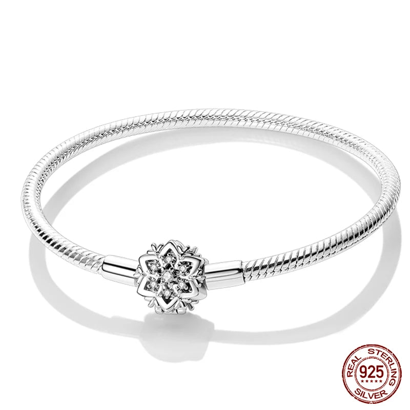925 sterling zilveren bedelarmband – Ster, maan, zon & klavertje vier met groene zirconia